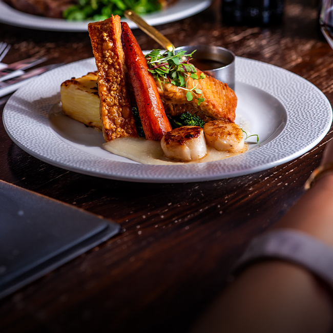 Explore our great offers on Pub food at The Inn at Maybury